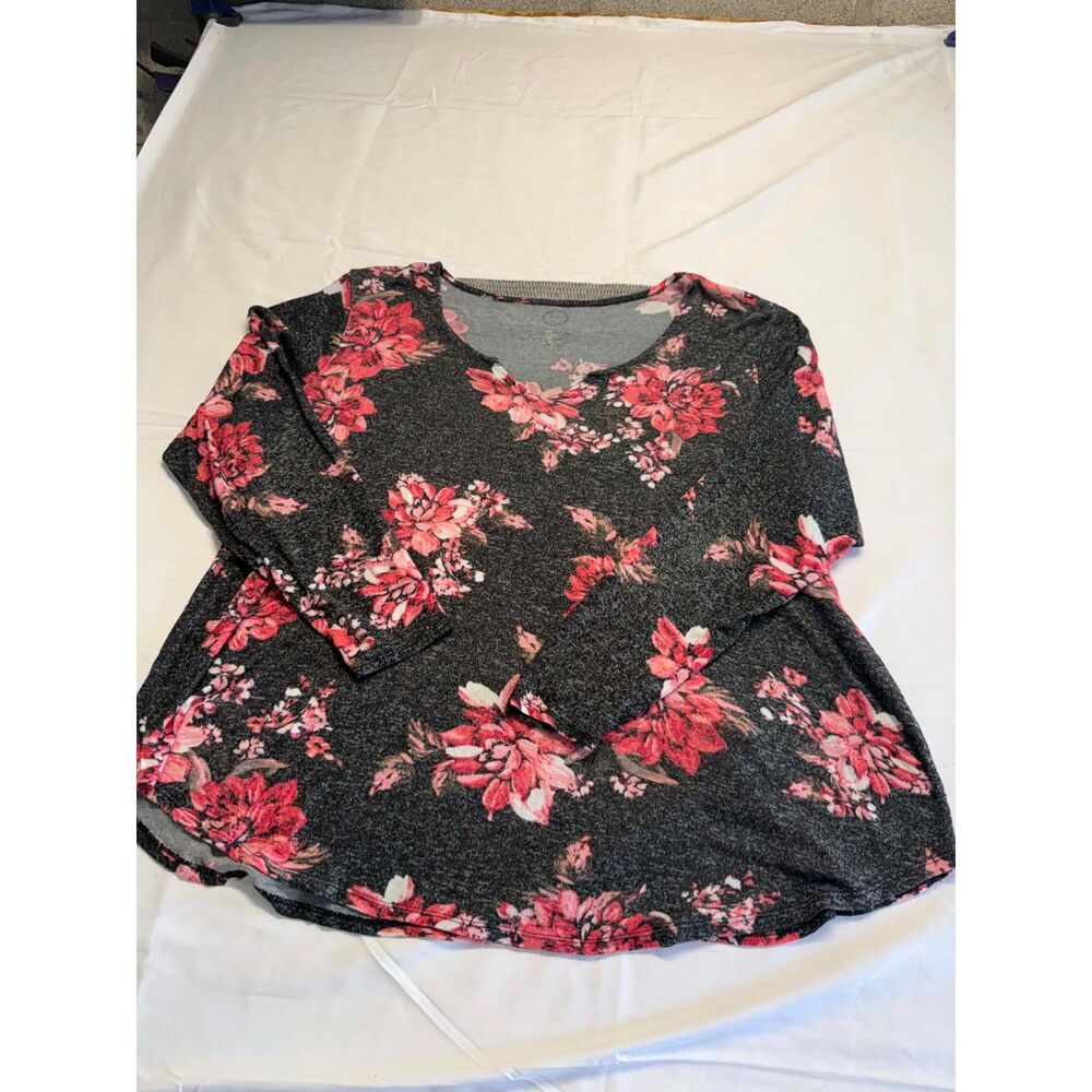 24/7 Maurice's plus size 4xl women's floral top